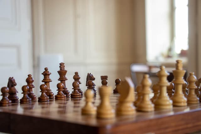 Come Creare un Gioco da Tavolo Fai Da Te: Guida Creativa